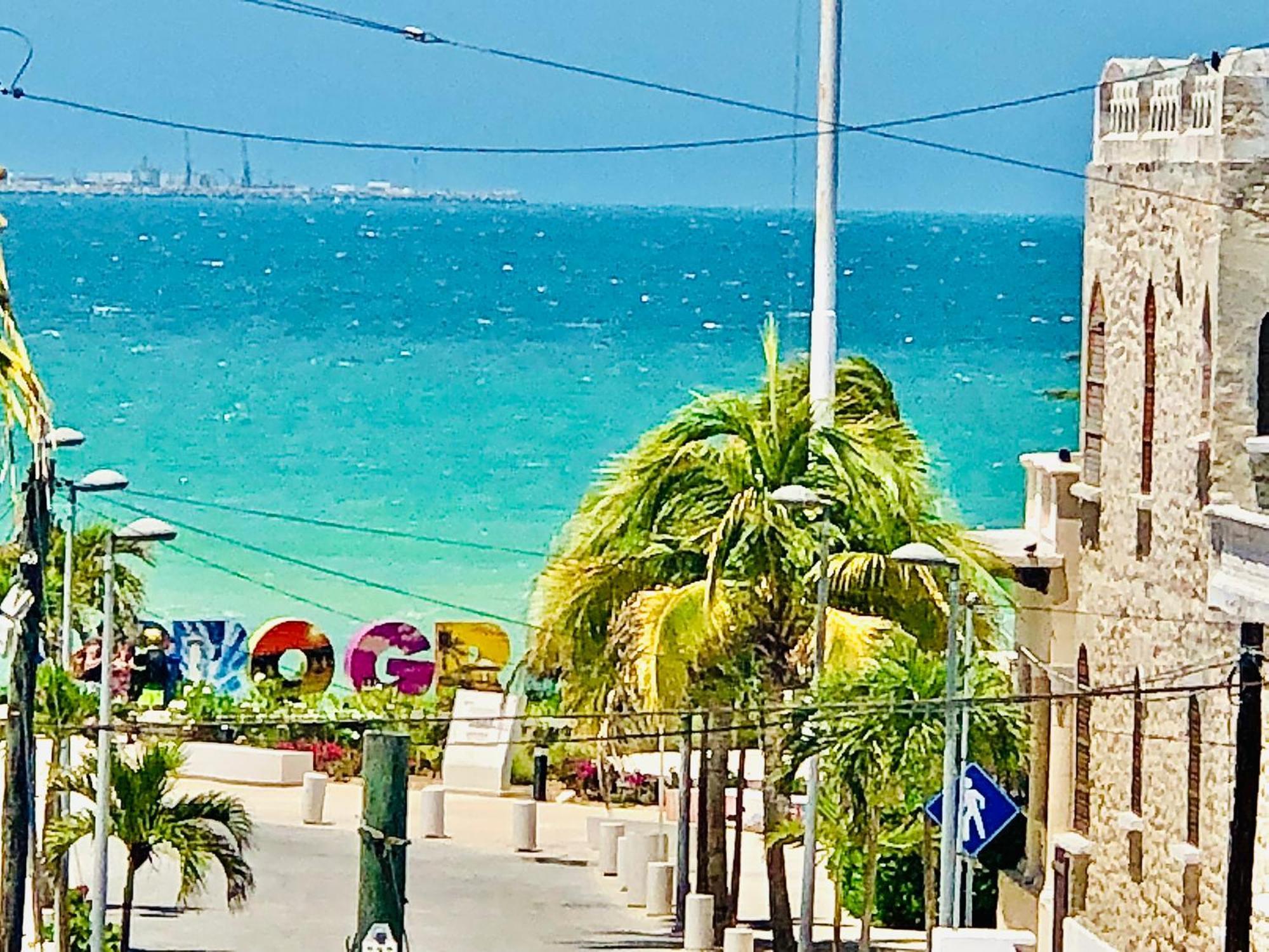 Malecon Beach House In Progreso 1 Block From Beach Progreso (Yucatan) Exterior foto